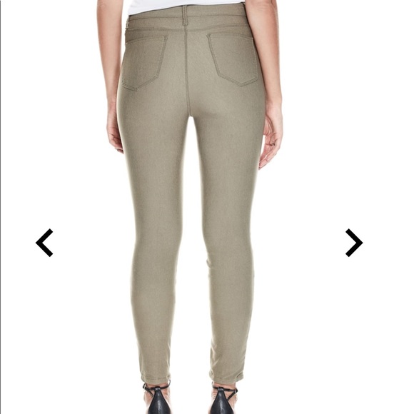 NWT G BY GUESS Motion Stretch Pants - Picture 5 of 9
